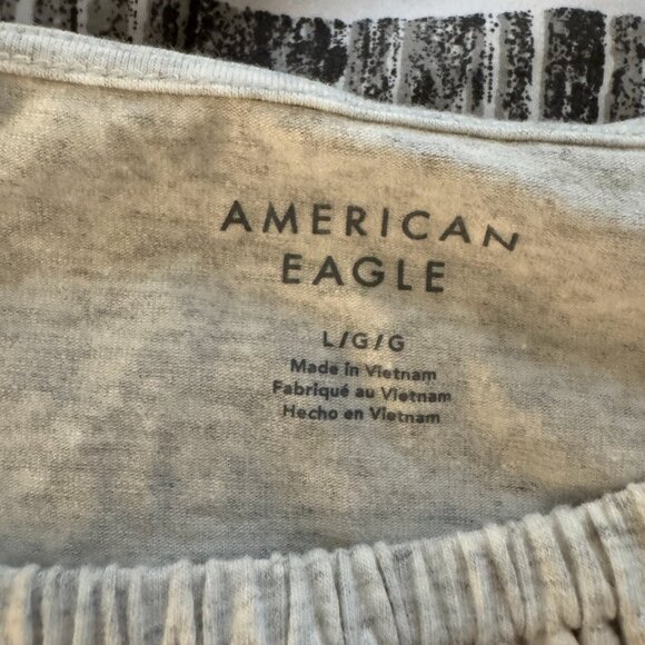 American Eagle Top – Size Large - Picture 3 of 3